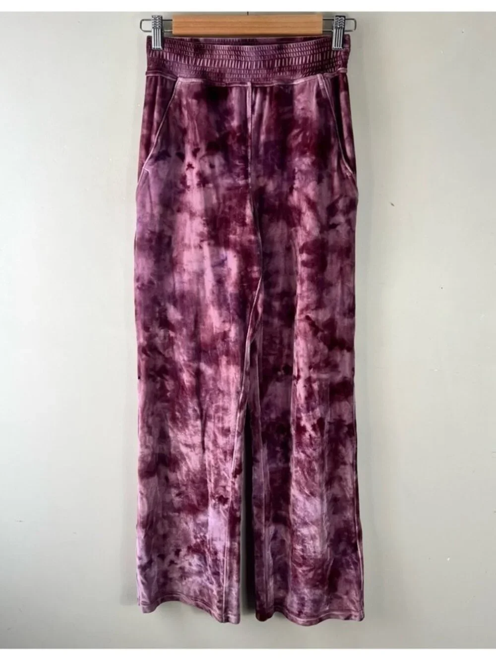 lululemon athletica lululemon size